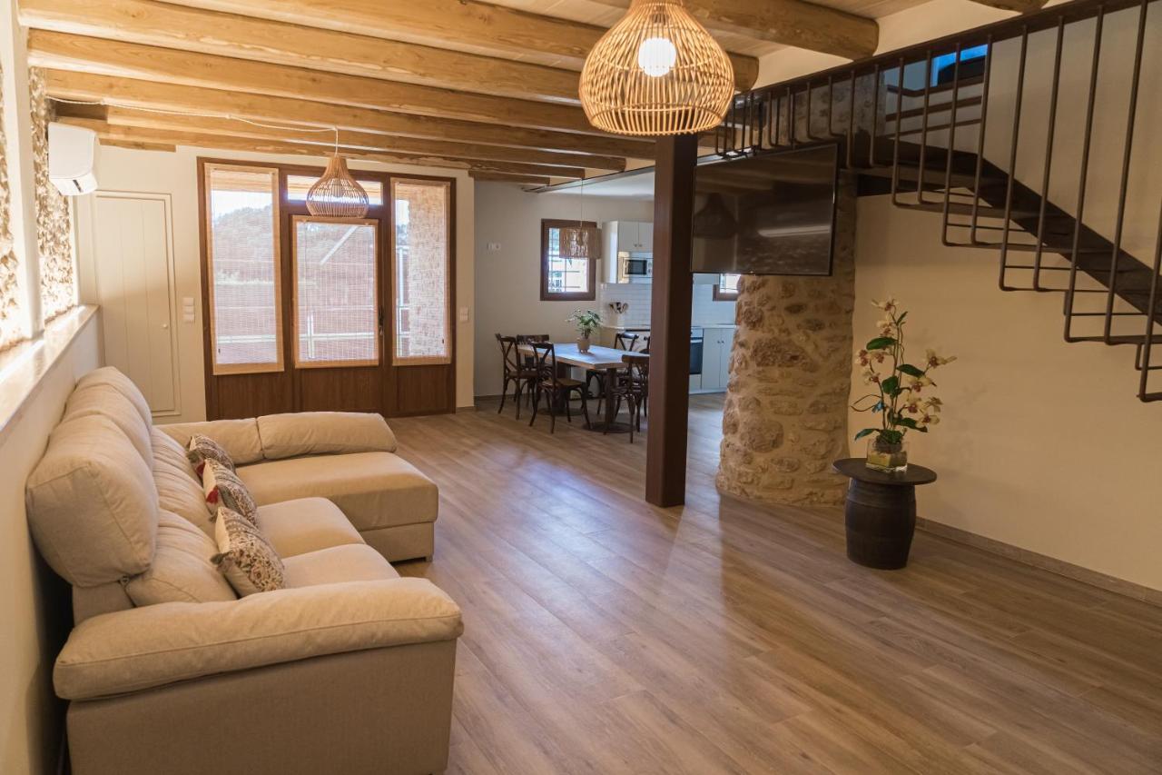 Masia Rural Can Poch 팔스 외부 사진