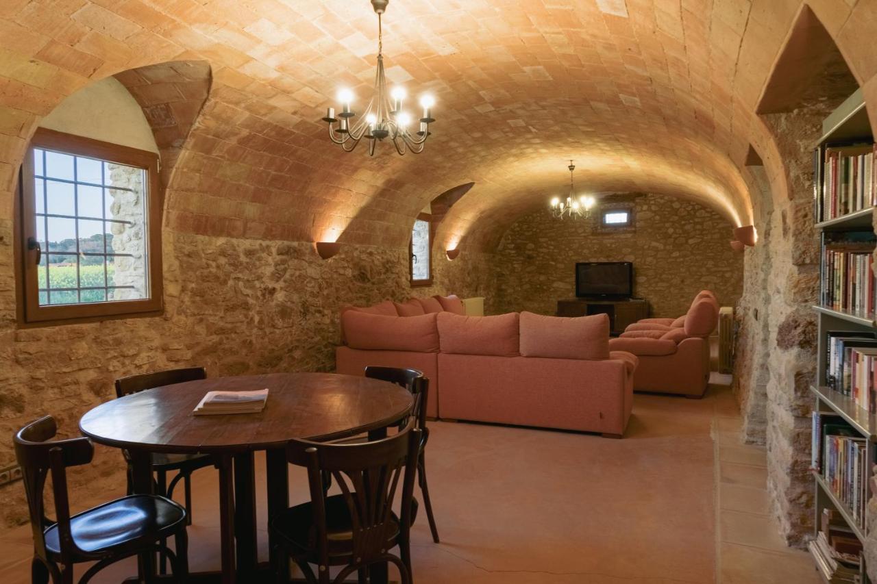 Masia Rural Can Poch 팔스 외부 사진